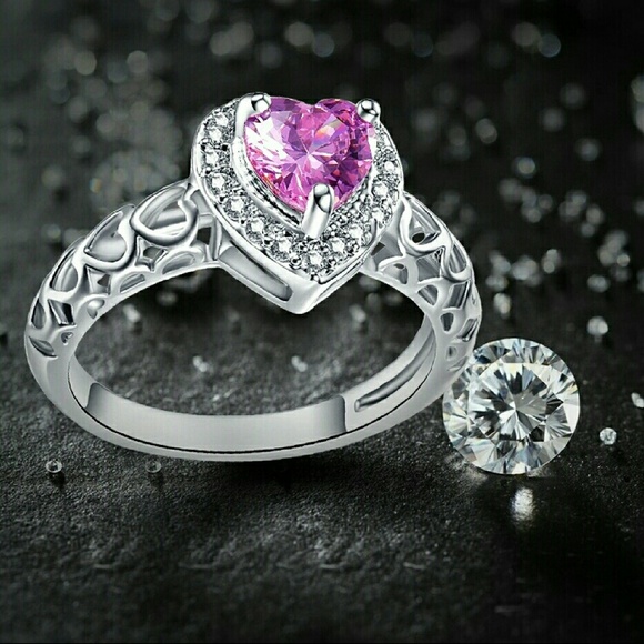 Pink Topaz Heart of the Ocean Ring 18k Gold