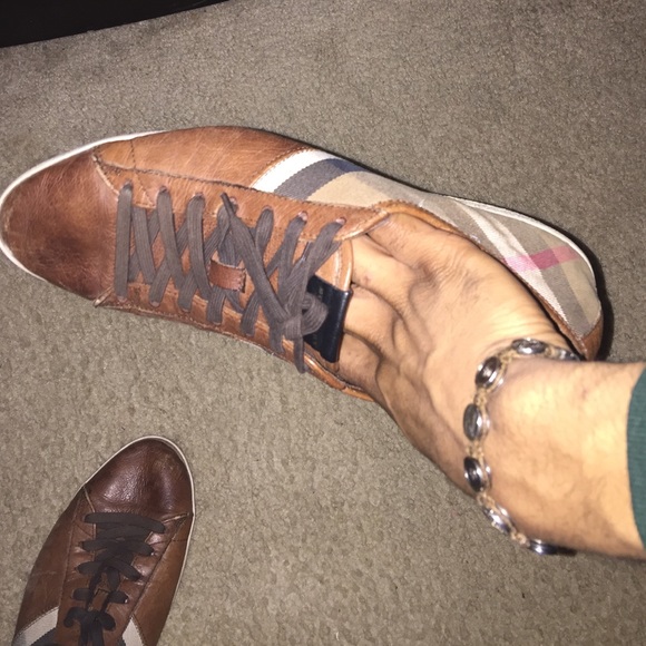 Burberry sneakers - Picture 3 of 3