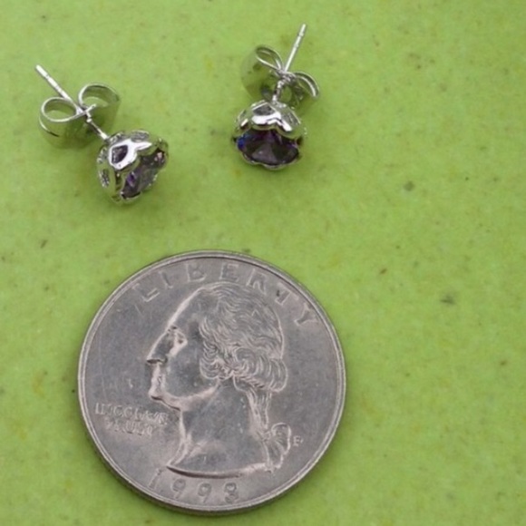 NWT💜925 Silver Purple Cubic Zirconia Earrings💜 - Picture 4 of 4