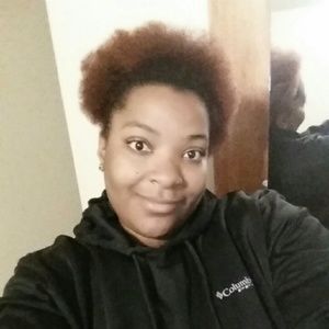 Meet your Posher, Kareba