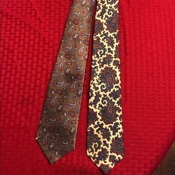 Two tie bundles ❤️