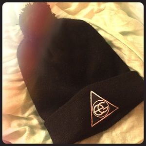 ELLIE GOULDING 2014 MSG NY Tour Pom Pom hat