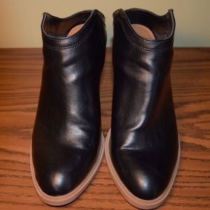 Black (faux) leather ankle booties