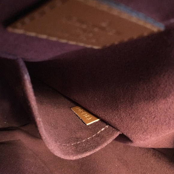 Louis Vuitton Bag - Picture 4 of 4