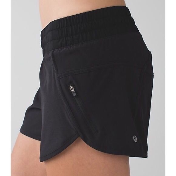lululemon athletica Pants - Lululemon tracker shorts