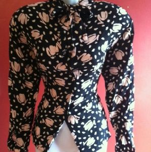 Classy bow top