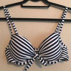 Target Bathingsuit Top Size Medium