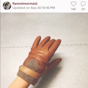 Henri Bendel Leather Gloves