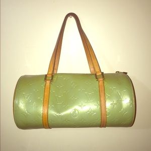 Trade for Mona🌷🌷Louis Vuitton Bedford  papillion