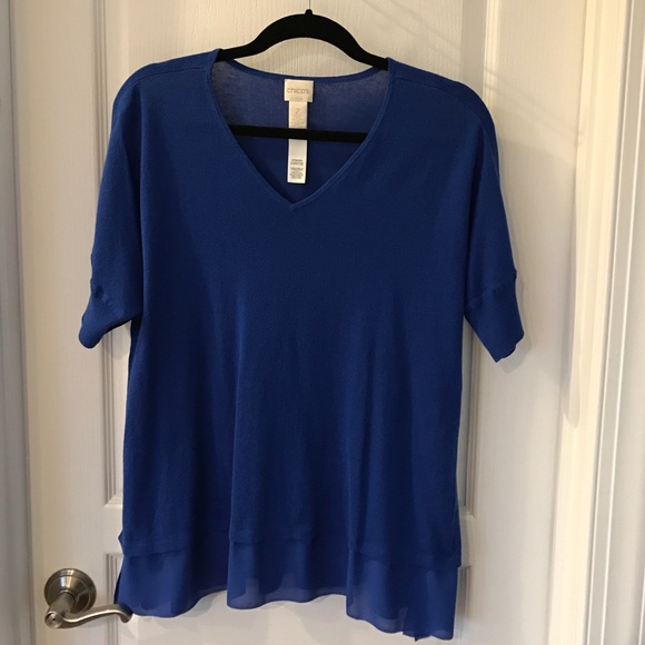 💥TOPS 2/$15 💥 Chico's Lightweight blue sweater