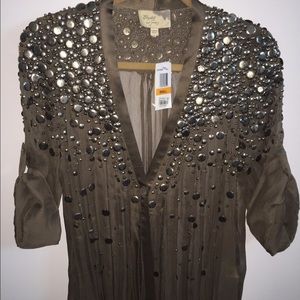 New with tags!! Elizabeth and James studded top!