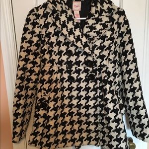 Houndstooth Peacoat