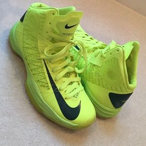 Neon Nike Lunarlon Hyperdunk sneakers