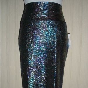 LuLaRoe Elegant Mermaid (or oil-slick) Cassie XS