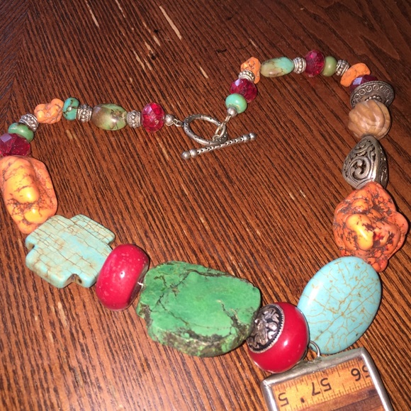 Stunning Artist Made Necklace - Picture 4 of 4