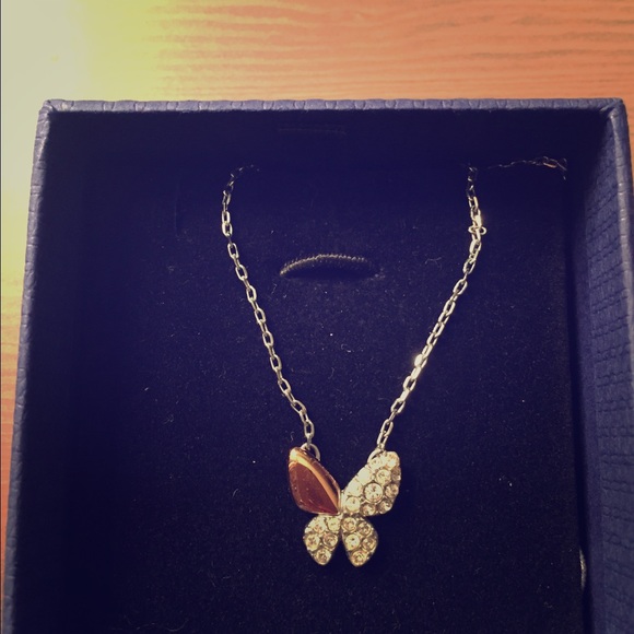 Swarovski Pendent - Picture 1 of 2