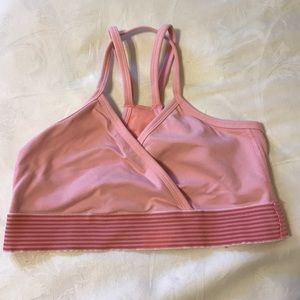 Lululemon pink sports bra