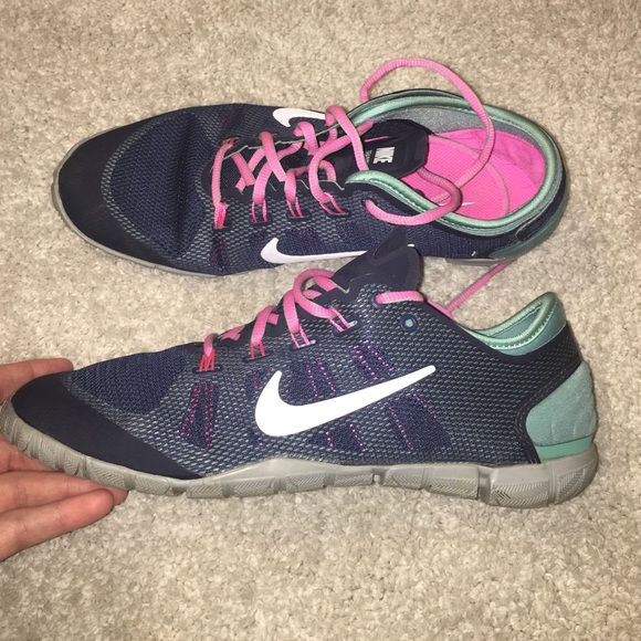 Nike Training Shoes - Picture 1 of 1