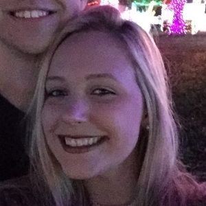 Meet your Posher, Savannah