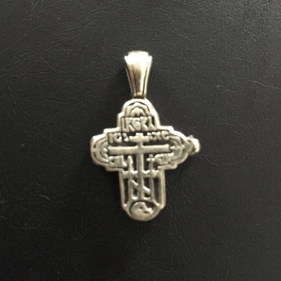 925k silver cross pendant