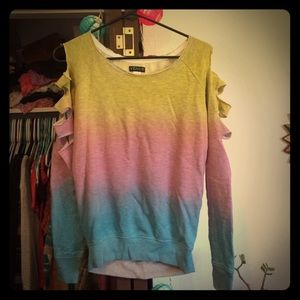 Light weight sweater