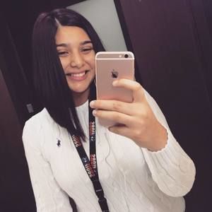 Meet your Posher, Ariana