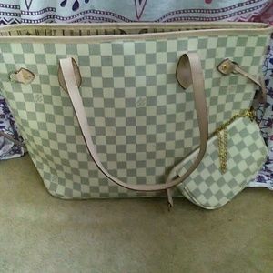 Super sexy carry all