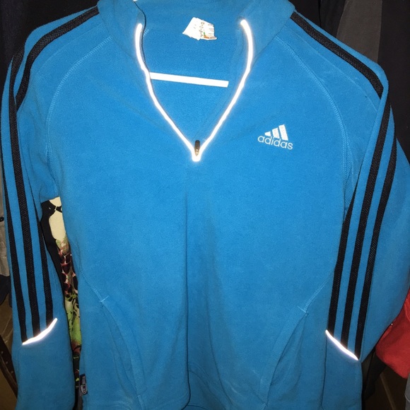 Adidas Sweaters - Adidas sweater💙💙
