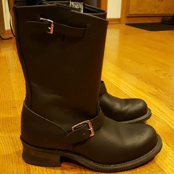 Frye Engineer 8R Boots