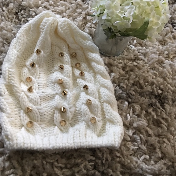Beanie - Picture 2 of 2