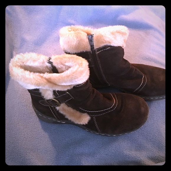 Winter ankle boots