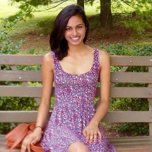 Meet your Posher, Nidhi