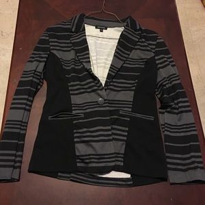 Blazer never worn. Only tried on