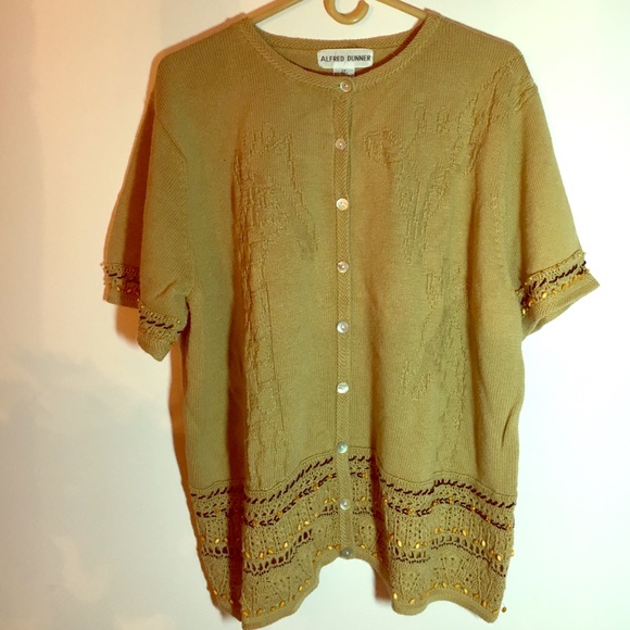 Beaded and embellished knit top. Size 2X