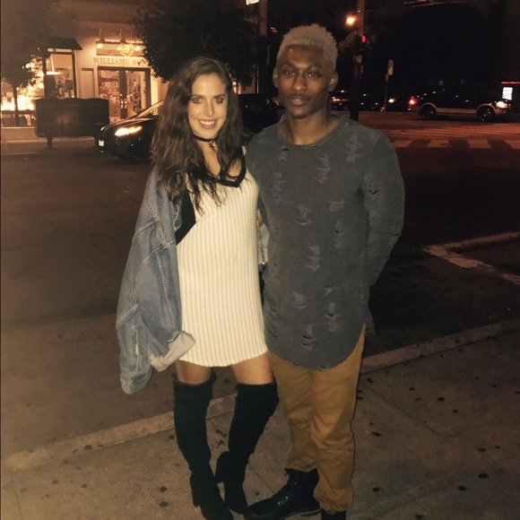 Nicholas Bravo - Los Angeles based 🌞🌴 - Picture 3 of 4