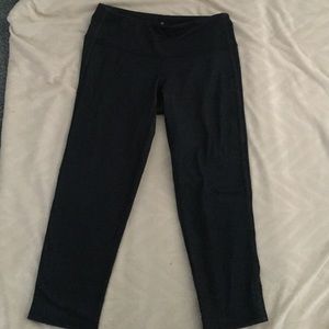 Denim look alike exercise capris