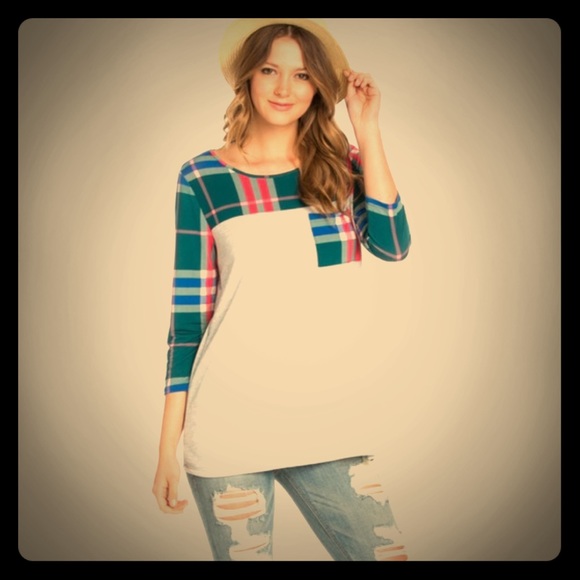 Plaid Pocket Tee - Picture 6 of 6