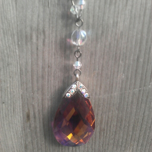 Avon sparkling rose color drop necklace