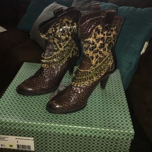 Leopard snake skin J.Renee heels