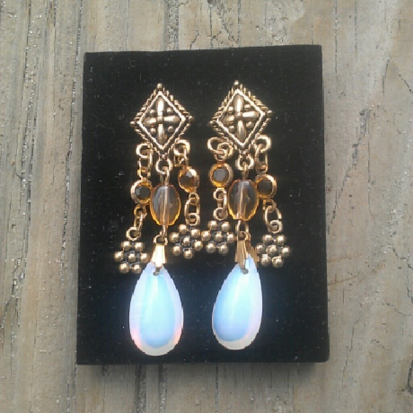 Avon golden beaded drop pierced earrings