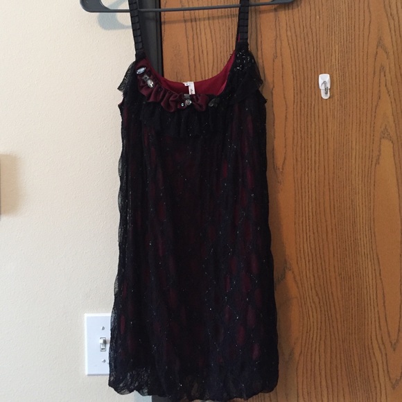 Studio Y tank top! - Picture 1 of 3