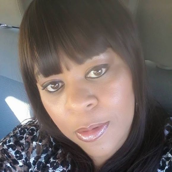 Meet your Posher, Candy - Picture 1 of 1