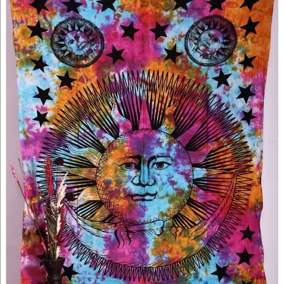 Sun/moon tapestry