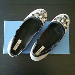 Vera Wang flats grey with jewel embellishments
