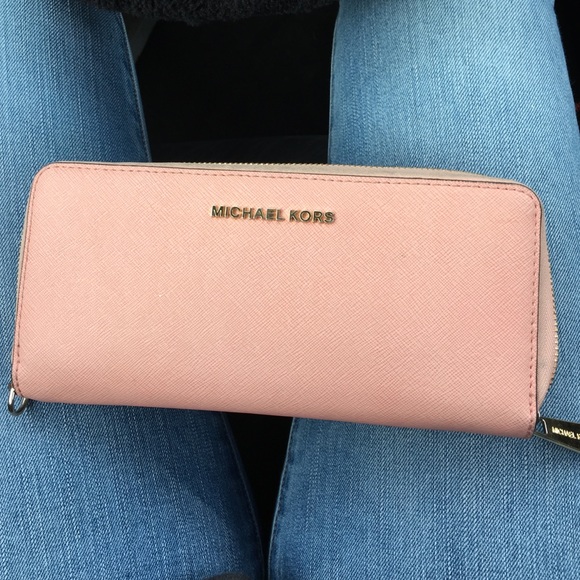 Ballet pink Michael Kors Jet Set wallet - Picture 1 of 4