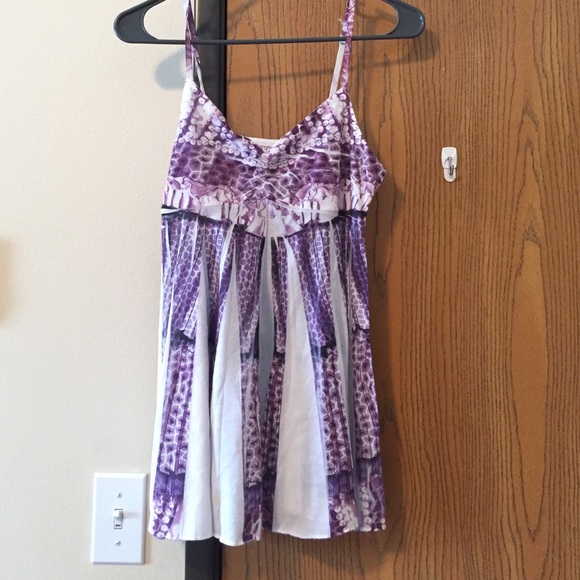 Purple/white tank top