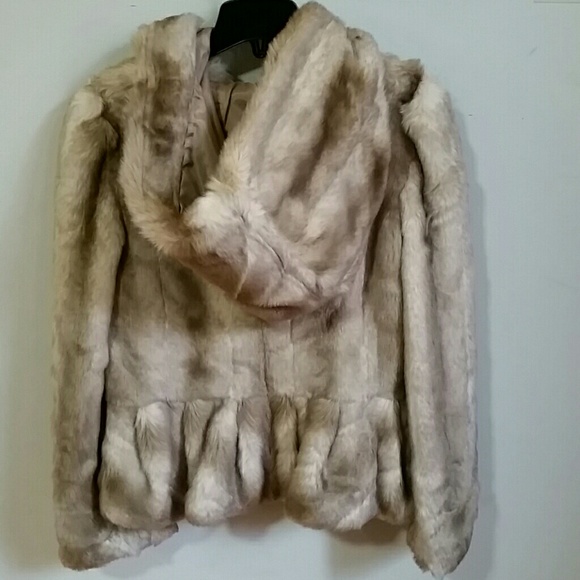 Juicy Couture Faux Fur Coat - Picture 3 of 4