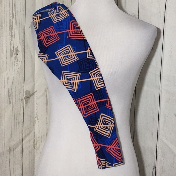 Lularoe Kids S/M Blue/Multicolored Square Design
