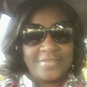 Meet your Posher, Selena