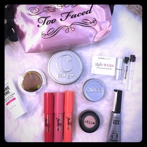 High end makeup bundle
